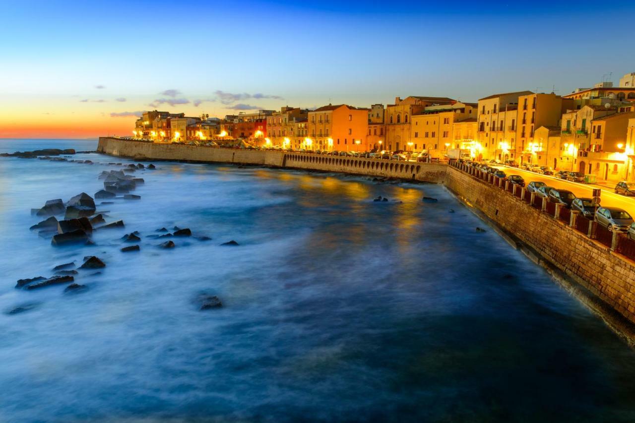 Bed and Breakfast Zenzero E Limone Сиракузы Экстерьер фото
